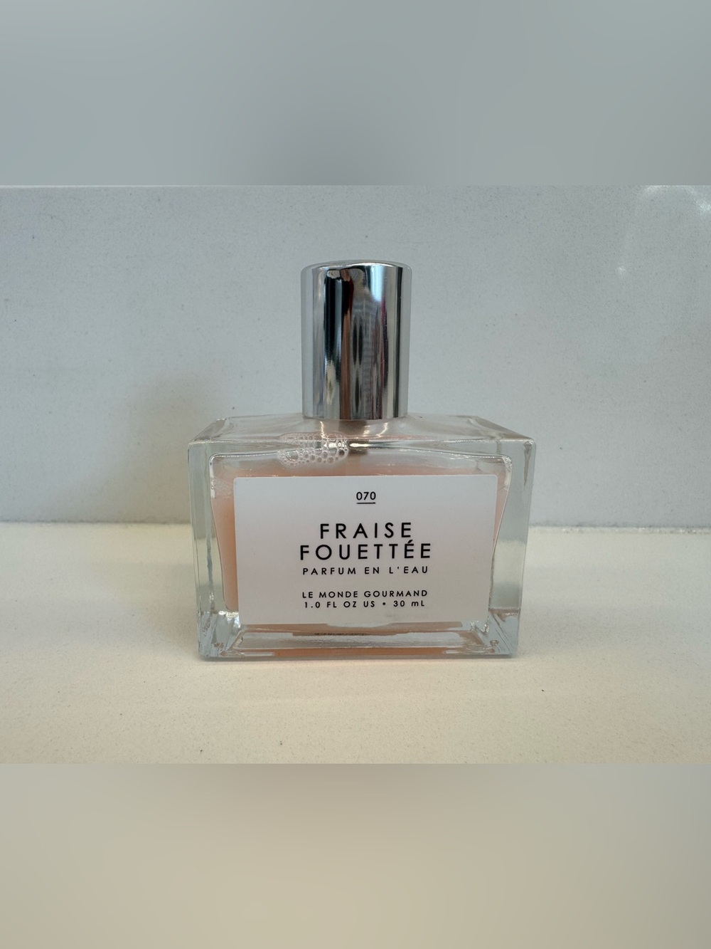 Le Monde Gourmand Fraise Fouettée Parfum en L'Eau 1oz 30ml